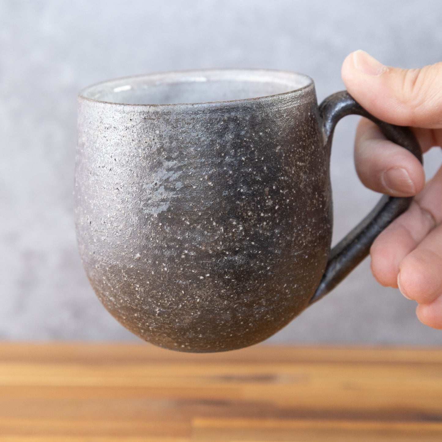 Chunky mug (black and silver)