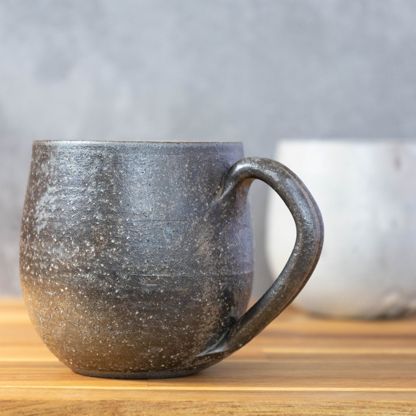 Chunky mug (black and silver)