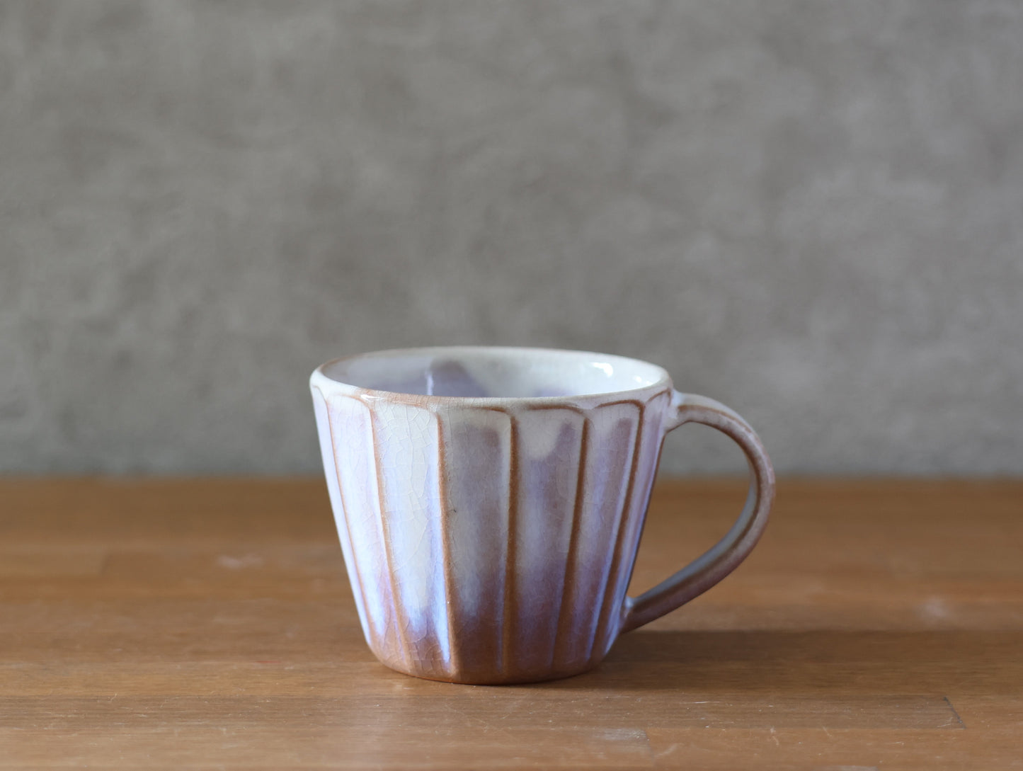 Small beveled cafe au lait cup