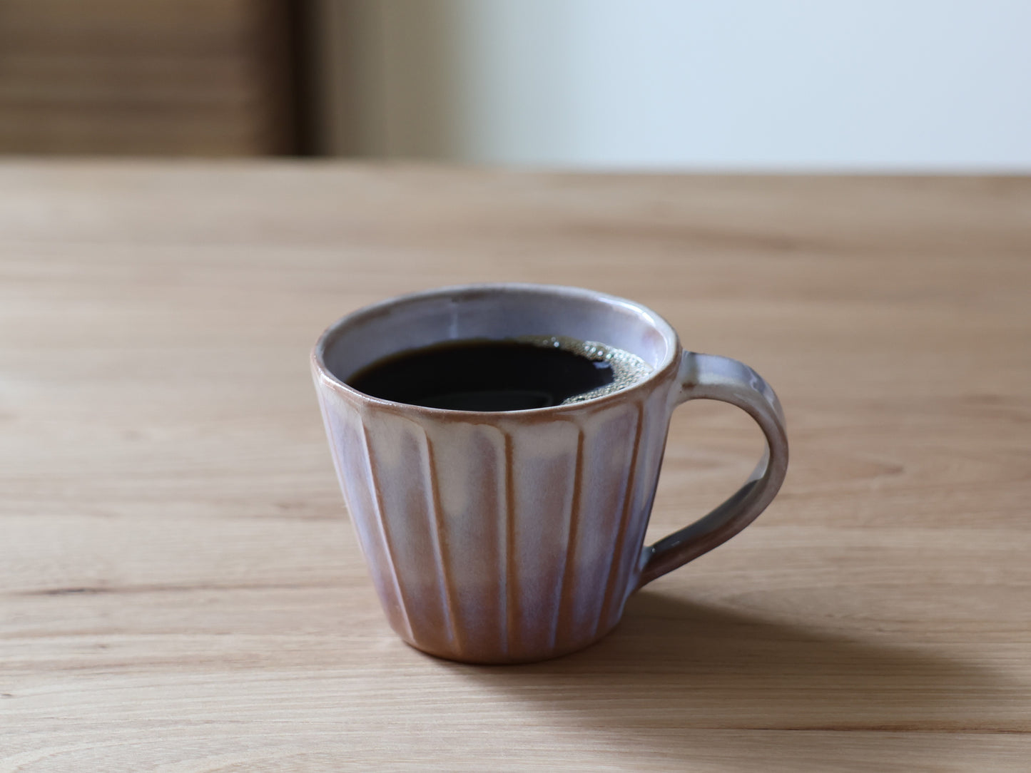 Small beveled cafe au lait cup