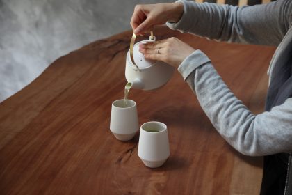 Frustum 土瓶（白釉）